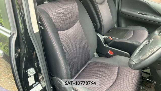Nissan SERENA 2011-06 8855318-5