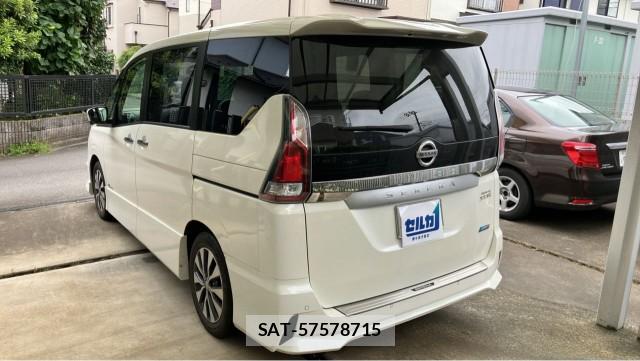 Nissan SERENA 2018-01 8855353-13