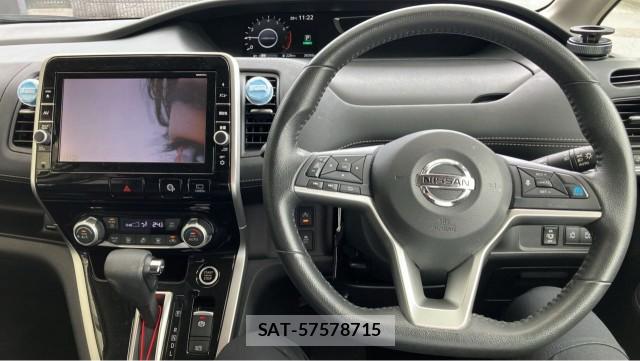 Nissan SERENA 2018-01 8855353-16
