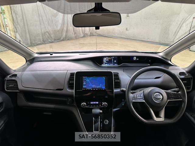Nissan SERENA 2021-03 8855641-7