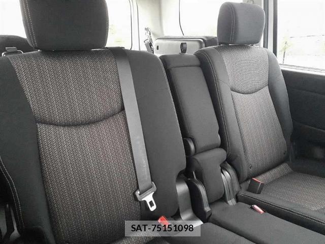 Nissan SERENA 2014-12 8855883-6