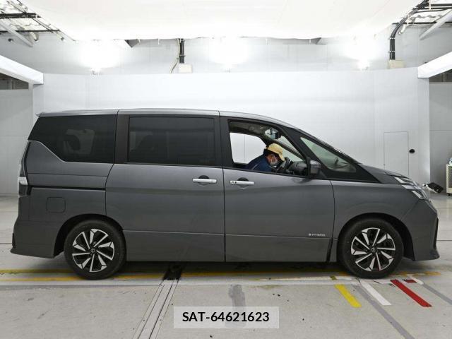 Nissan SERENA 2021-03 8855887-11