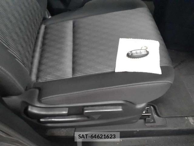 Nissan SERENA 2021-03 8855887-5