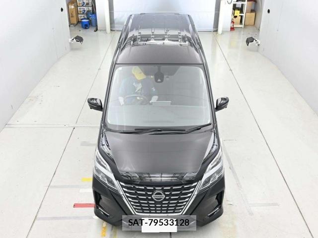 Nissan SERENA 2021-06 8855888-10