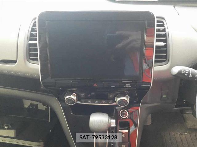 Nissan SERENA 2021-06 8855888-7