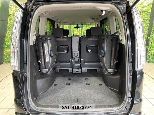 Nissan SERENA 2014-05 8856042-10