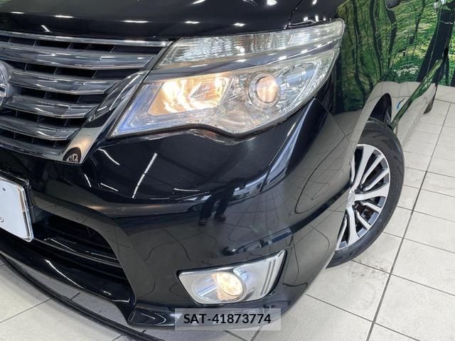 Nissan SERENA 2014-05 8856042-12