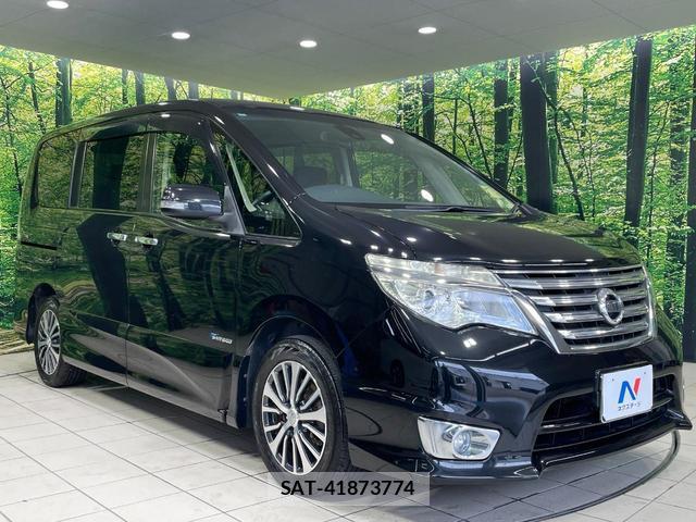 Nissan SERENA 2014-05 8856042-16