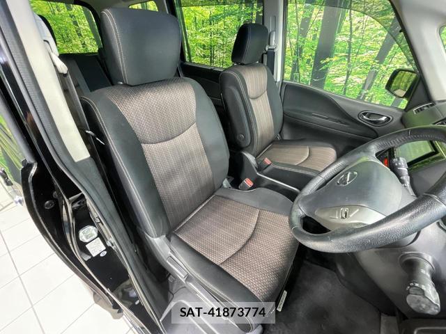 Nissan SERENA 2014-05 8856042-7