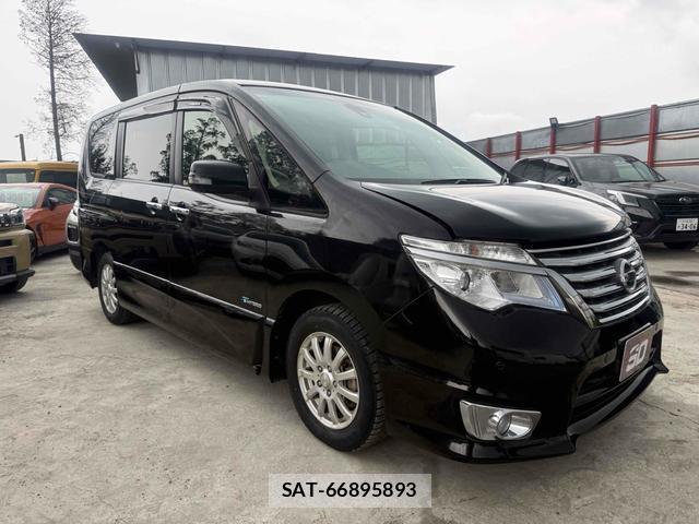 Nissan SERENA 2015-02 8856181-18