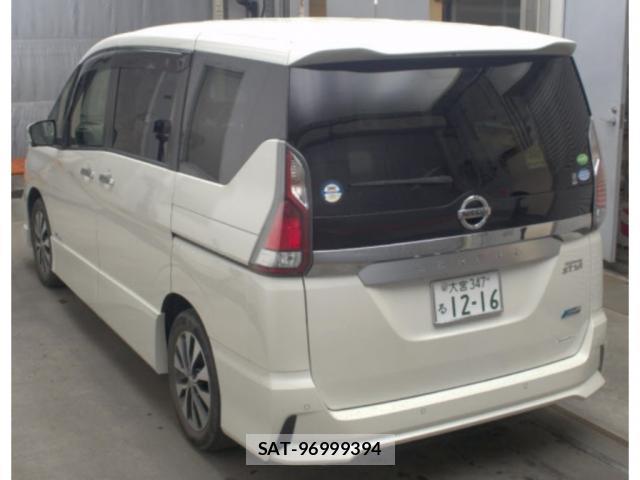 Nissan SERENA 2017-01 8856218-1