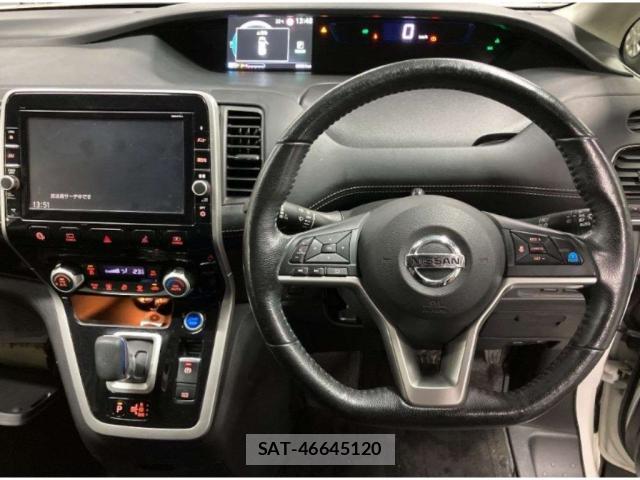 Nissan SERENA 2018-03 8856247-2