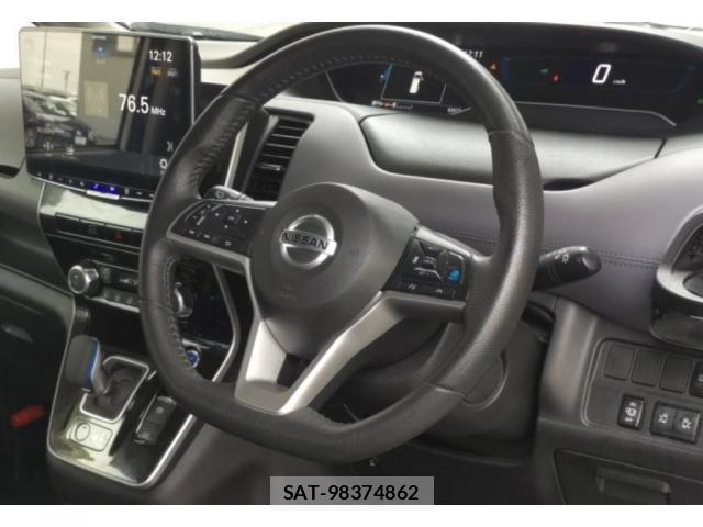 Nissan SERENA 2022-11 8856333-2