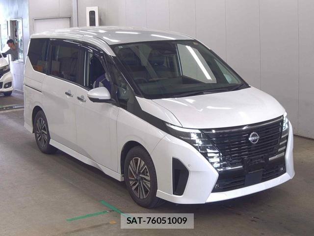 Nissan SERENA 2023-08 8856380-0