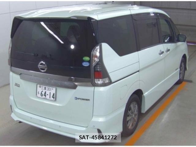Nissan SERENA 2018-03 8856457-1