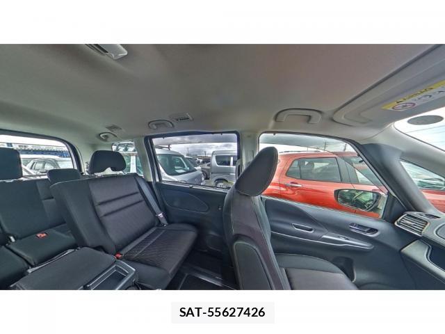 Nissan SERENA 2016-12 8856574-5