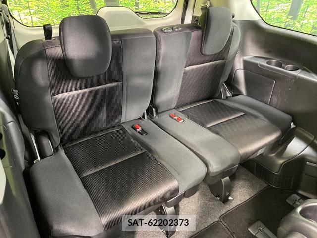 Nissan SERENA 2017-01 8856756-9