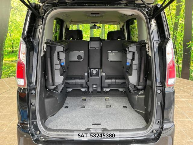 Nissan SERENA 2017-02 8856757-11
