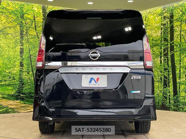Nissan SERENA 2017-02 8856757-15
