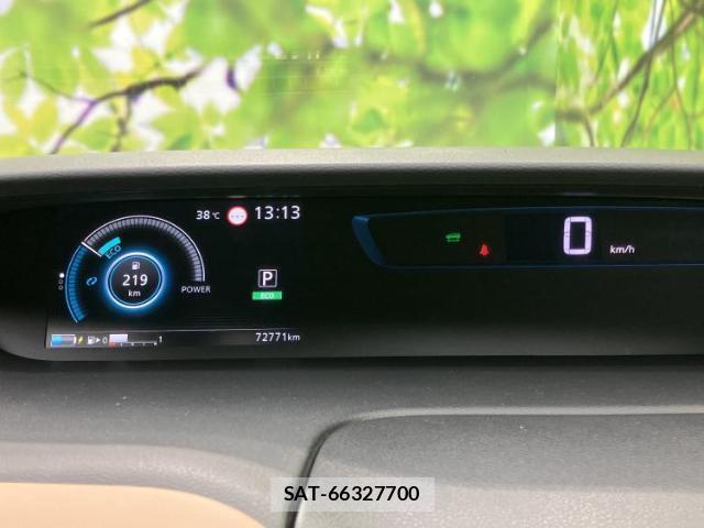Nissan SERENA 2018-02 8856838-14