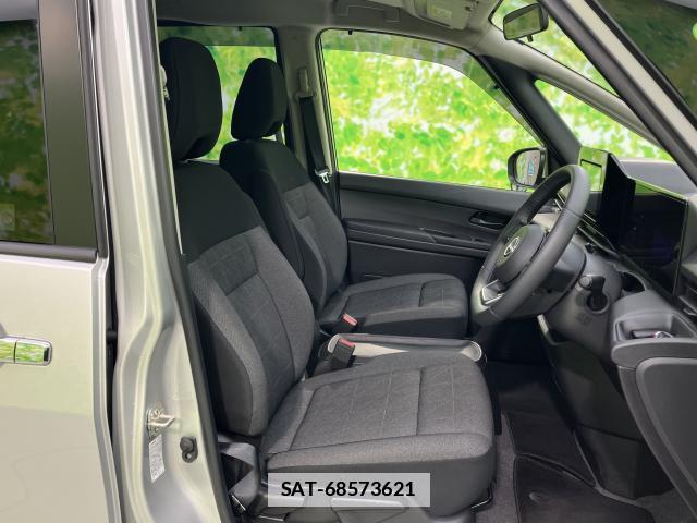 Nissan SERENA 2025-06 8857034-2