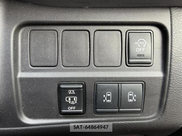 Nissan SERENA 2020-09 8857110-12