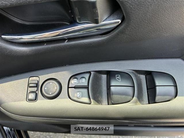 Nissan SERENA 2020-09 8857110-13