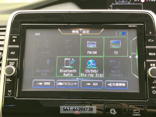 Nissan SERENA 2018-11 8857118-10