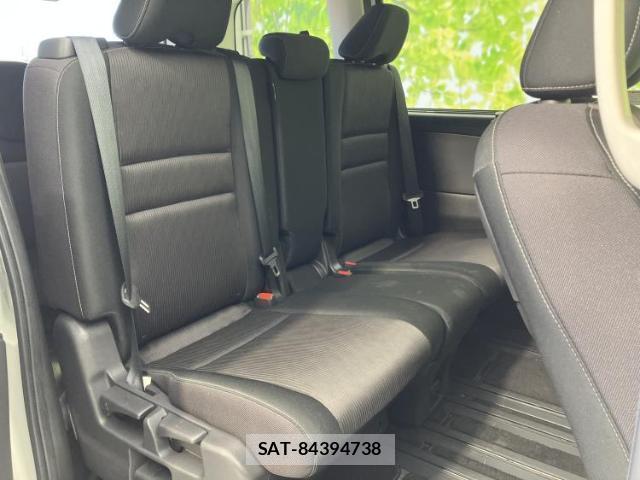 Nissan SERENA 2018-11 8857118-4