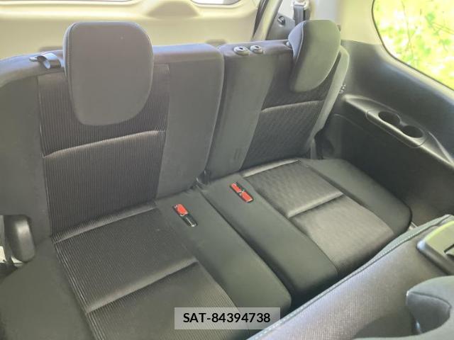 Nissan SERENA 2018-11 8857118-5
