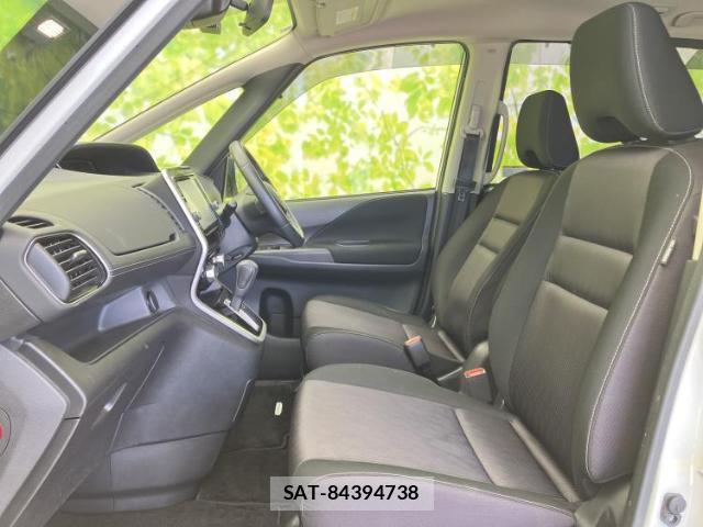 Nissan SERENA 2018-11 8857118-6