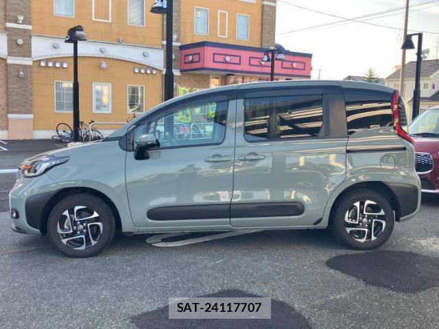 Toyota SIENTA 2022-12 8853827-1
