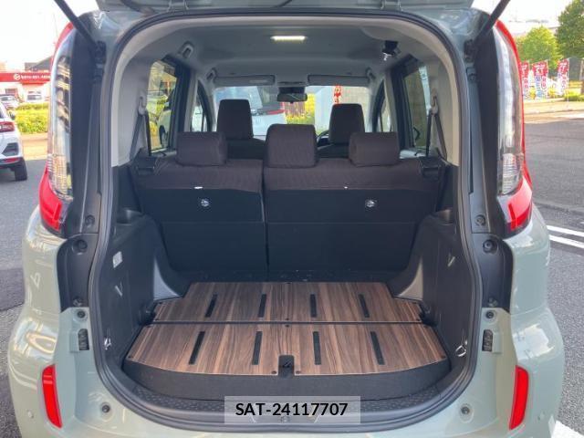 Toyota SIENTA 2022-12 8853827-7