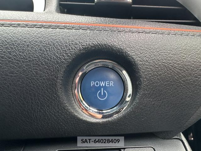 Toyota SIENTA 2017-10 8854075-4
