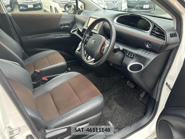 Toyota SIENTA 2019-12 8854080-11