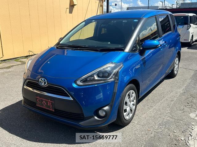 Toyota SIENTA 2017-03 8854084-16