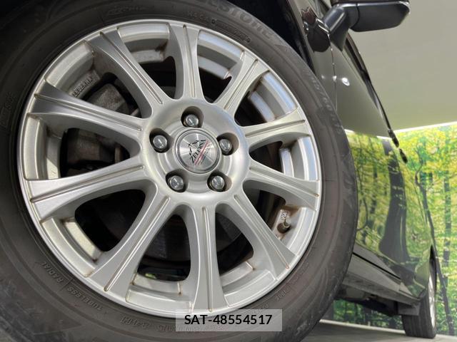 Toyota SIENTA 2016-04 8854221-13