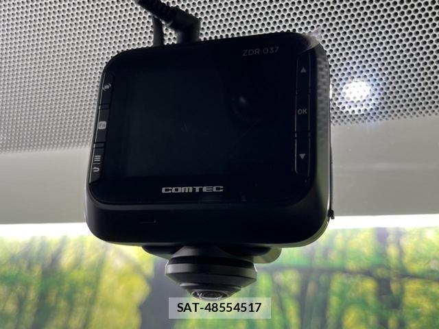 Toyota SIENTA 2016-04 8854221-6