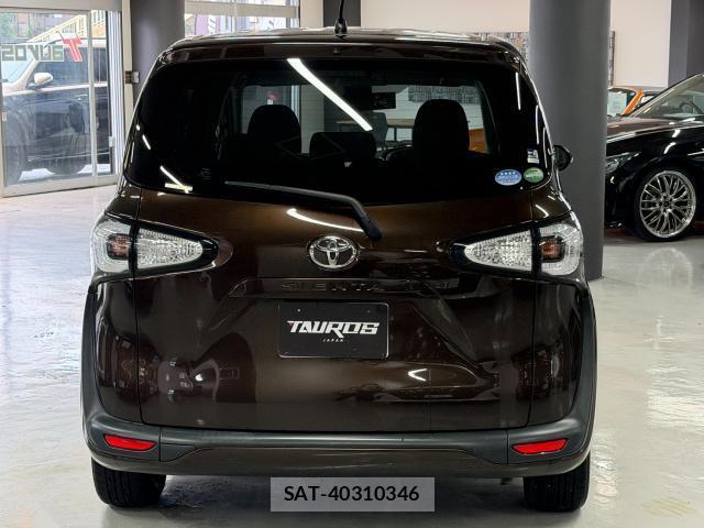 Toyota SIENTA 2017-03 8854254-1