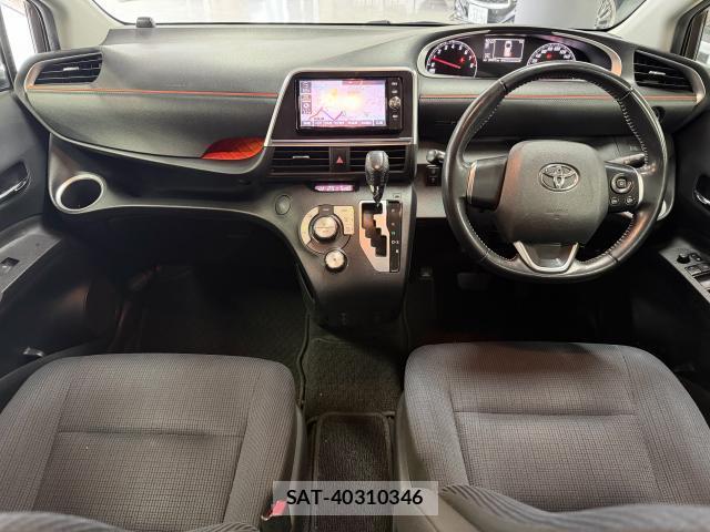 Toyota SIENTA 2017-03 8854254-2
