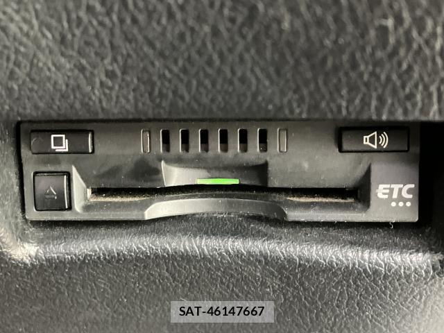 Toyota SIENTA 2015-07 8854273-12