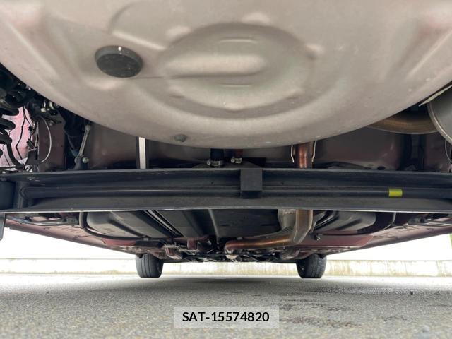 Toyota SIENTA 2020-01 8854301-18