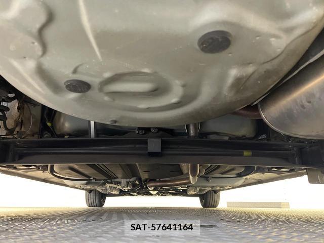 Toyota SIENTA 2016-07 8854408-19