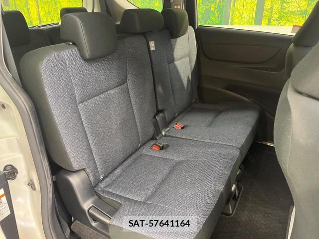 Toyota SIENTA 2016-07 8854408-8