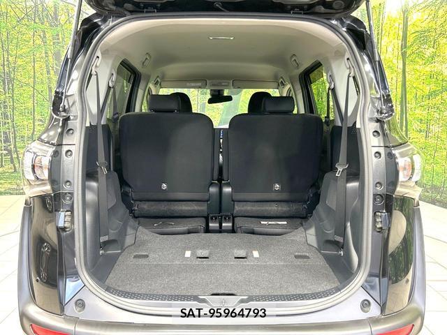 Toyota SIENTA 2021-10 8854820-11