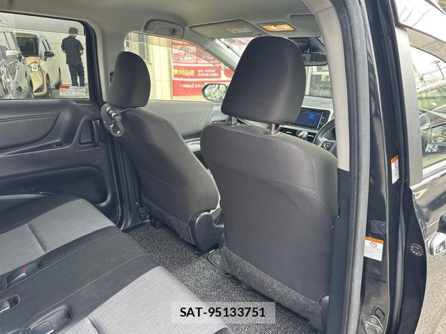 Toyota SIENTA 2021-04 8854884-16