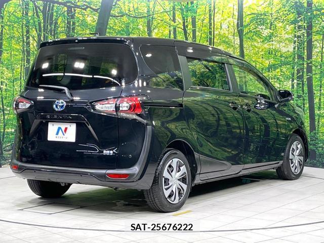Toyota SIENTA 2019-03 8854968-17