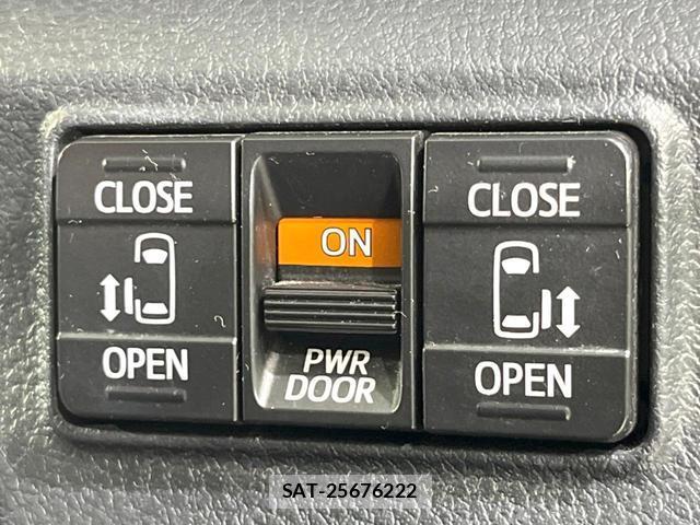 Toyota SIENTA 2019-03 8854968-5