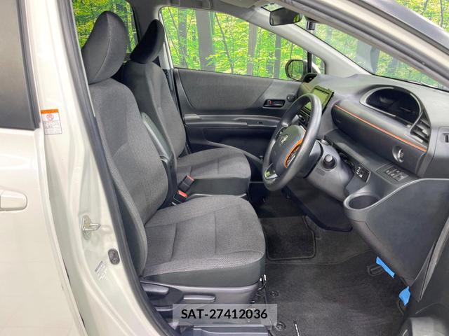 Toyota SIENTA 2019-05 8854969-7