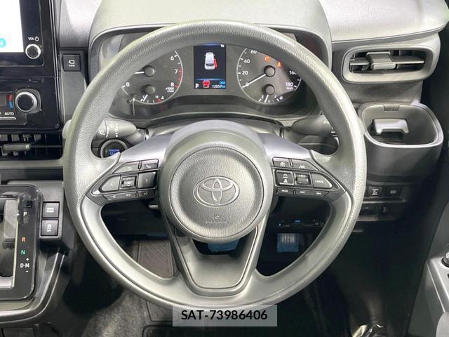 Toyota SIENTA 2022-09 8854970-10